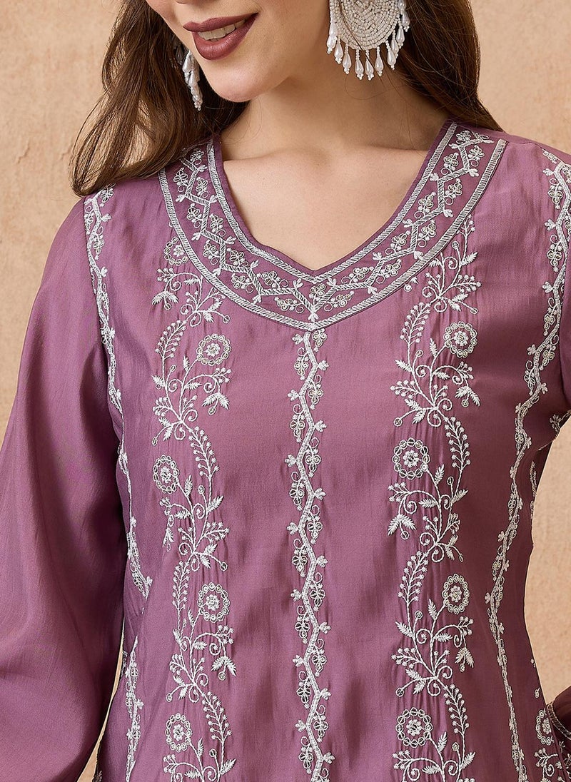 جلو باص كُرْتَا نسائي مطرز بالزهور بياقة على شكل حرف  وأكمام الجرس المضلعة مستقيمة للمناسبات - Image 5